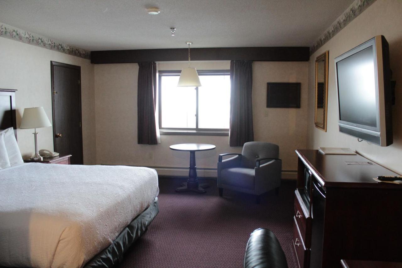 Shiretown Inn & Suites Houlton Eksteriør bilde